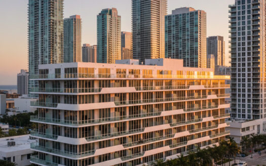 High-Yield Investment Apartment in Downtown Miami