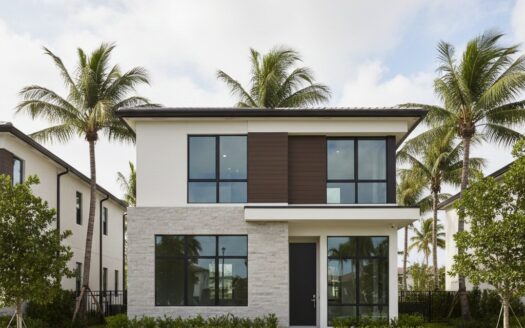 Modern Townhouse for Sale in Doral, Miami