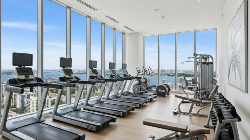 Waterfront Luxury Villa in Coral Gables, Miami